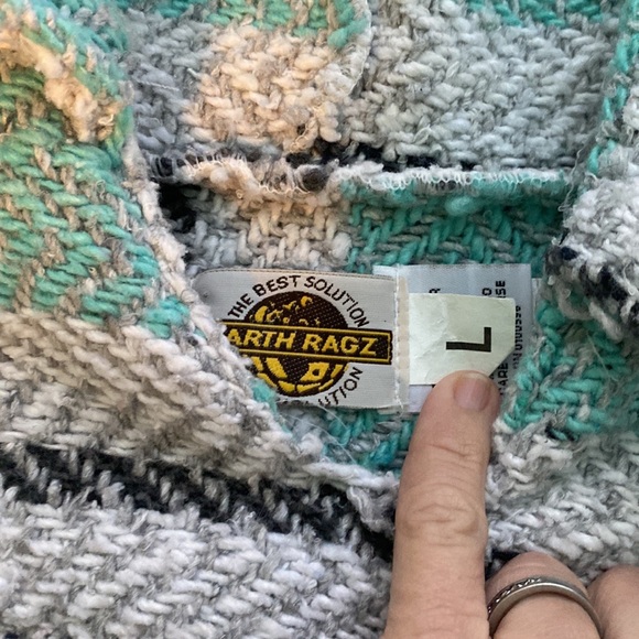 Poncho - Picture 2 of 3